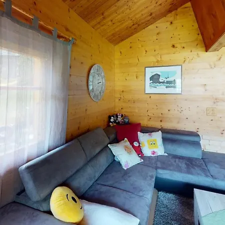 Leonie Le0 Chalet *